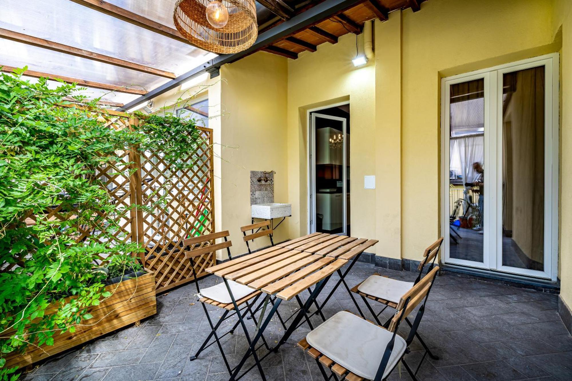 Roommo Apartments San Gallo Florence Exterior photo